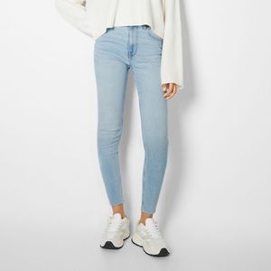 NWT Bershka Women’s Skinny High Rise Jeans | Size: 6